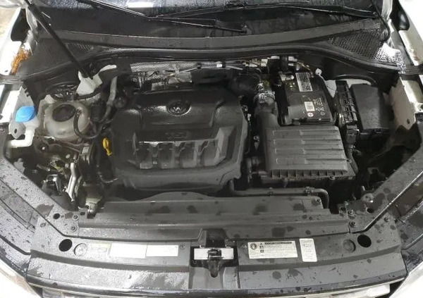 Volkswagen Tiguan cena 60000 przebieg: 80724, rok produkcji 2019 z Ogrodzieniec małe 92